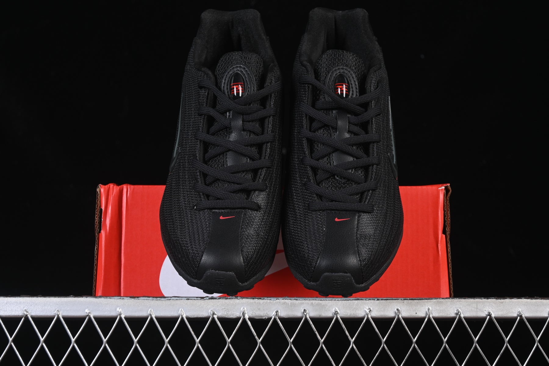 Nike Shox Z Black Red