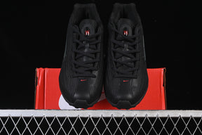 Nike Shox Z Black Red