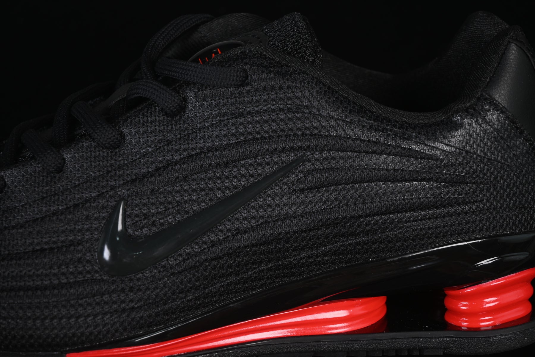 Nike Shox Z Black Red