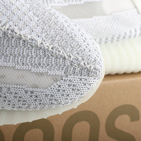 Adidas Yeezy 350 V2 Static