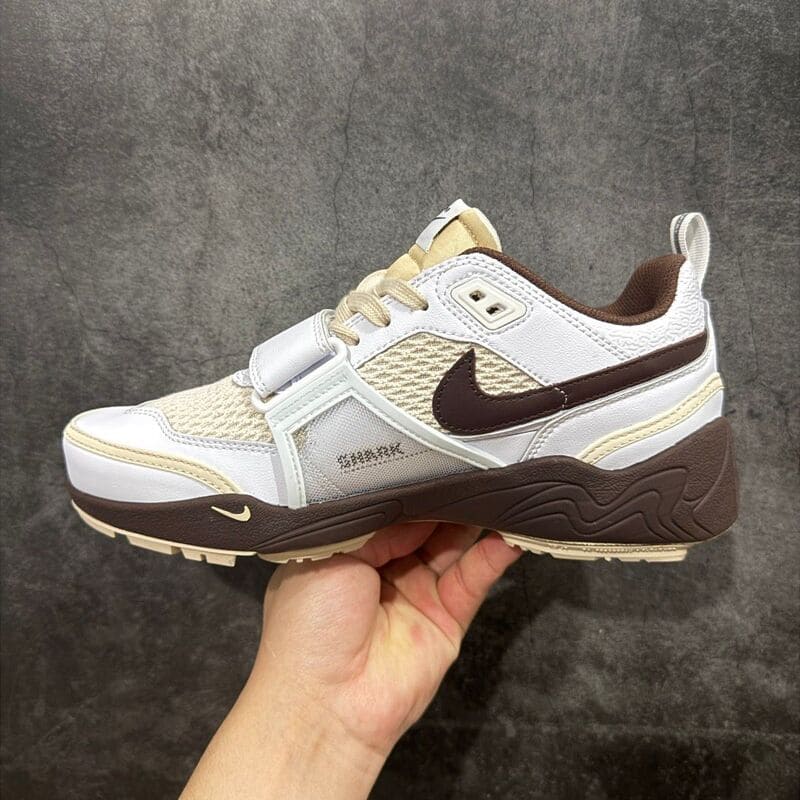Travis Scott x Nike Zoom Field Jaxx Chocolate