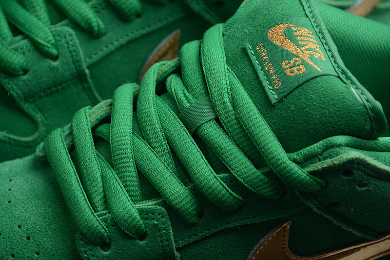 Nike Dunk Low SB "St Patrick's Day"
