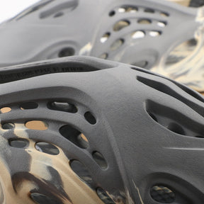 Adidas Yeezy Foam Runner MXT Moon Gray