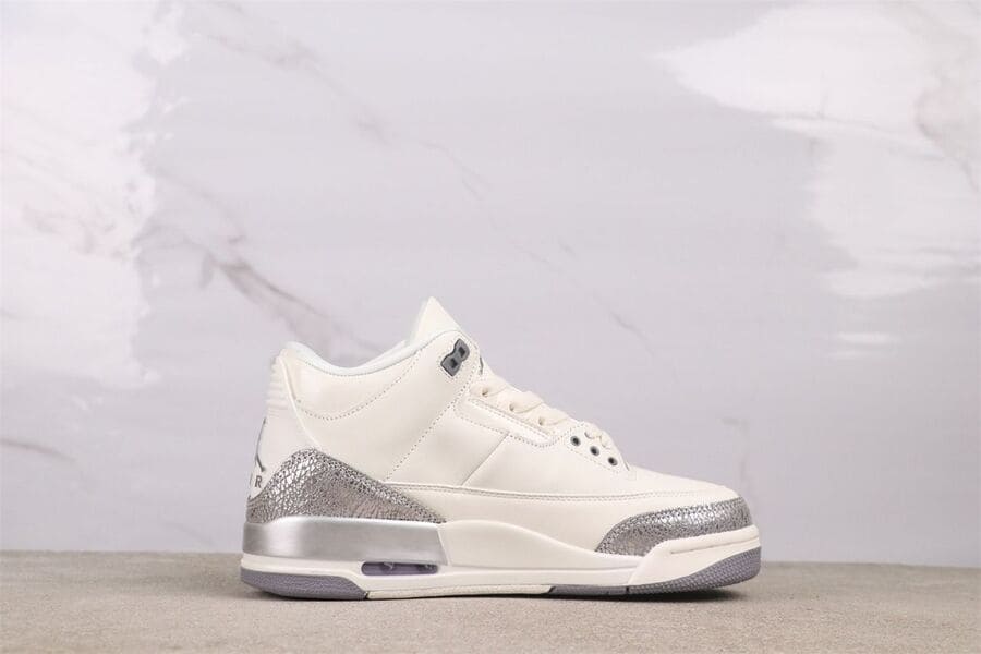 Air Jordan 3 Retro Sail Cement Grey