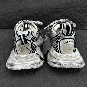 Balenciaga 3XL White Black