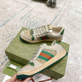 Gucci GG Canvas Screener
