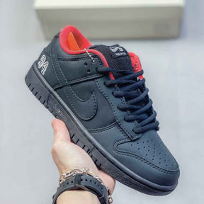 Supreme x Nike SB Dunk Low 94 Black