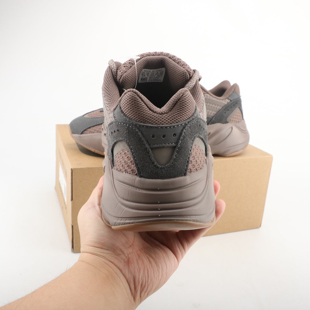 Adidas Yeezy 700 V2 Mauve