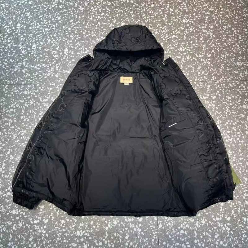 Jaqueta Gucci GG Canvas Jumbo Puffer Preta