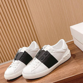 Valentino Garavani White Black