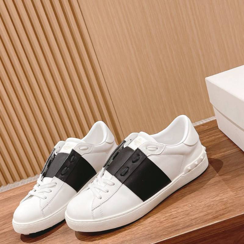 Valentino Garavani White Black