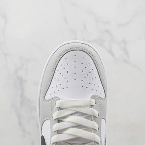 Nike Dunk Low SE Jackpot