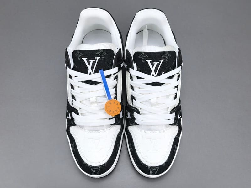 Louis Vuitton LV Trainer White Black