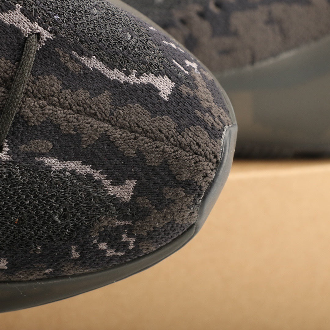 Adidas Yeezy 380 Onyx