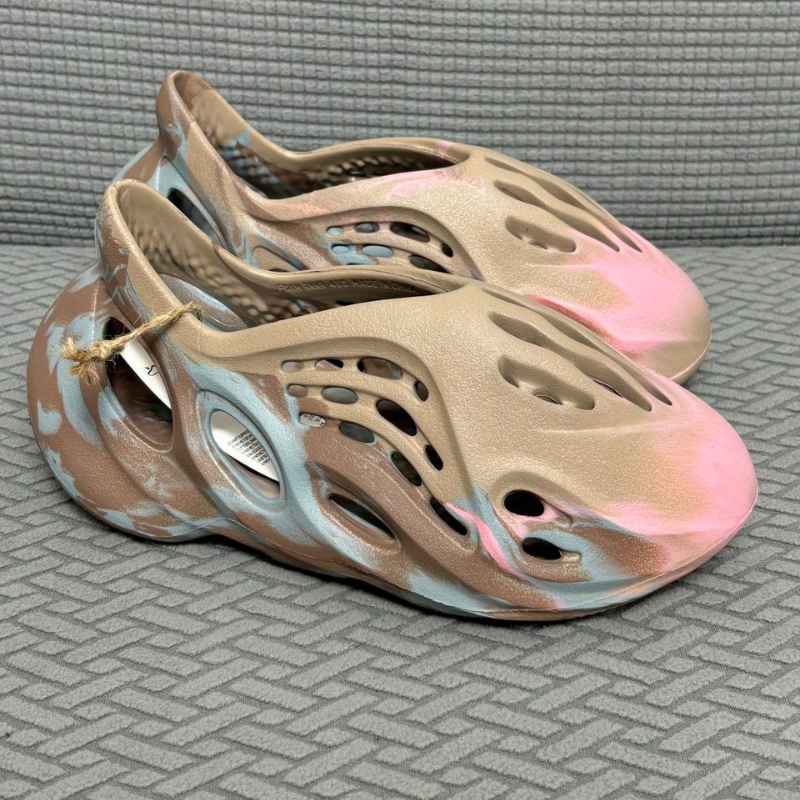 Adidas Yeezy Foam Runner Sand