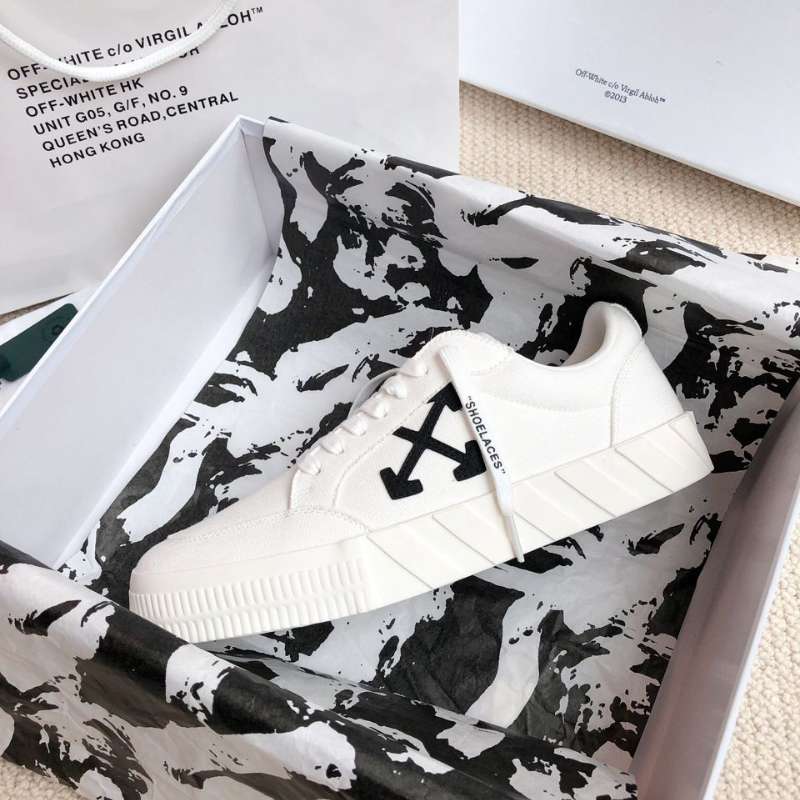 Tênis Off-White Vulcanized Low Canvas White