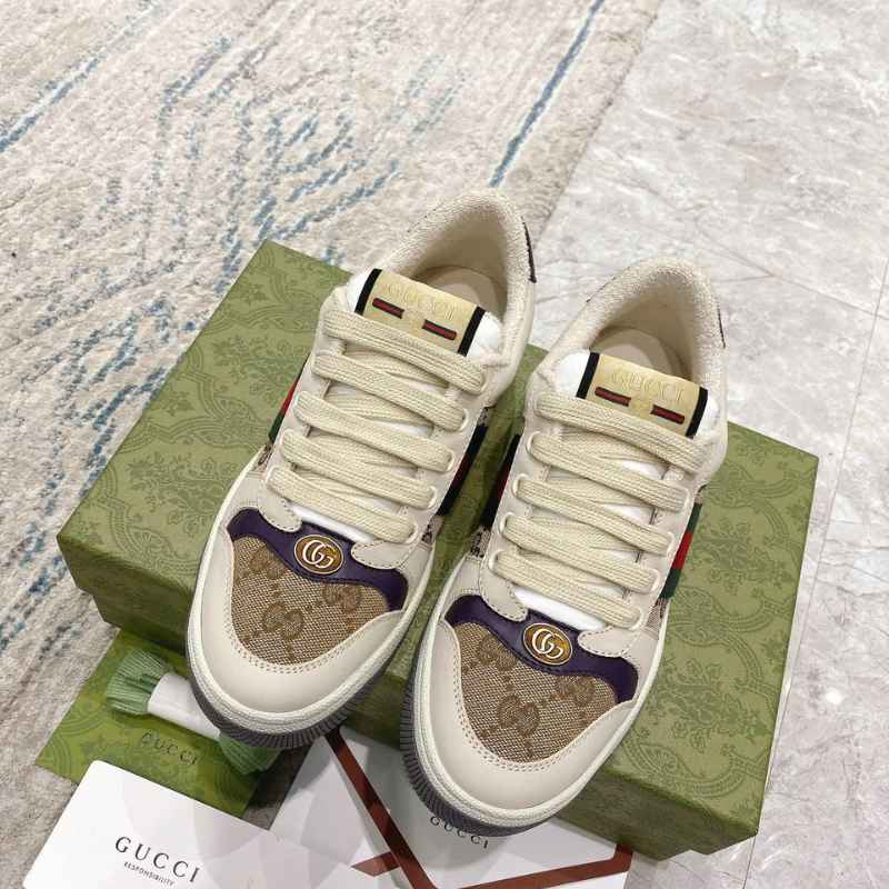 Gucci GG Canvas Screener