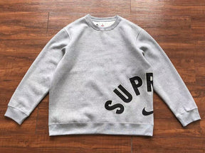 Moletom Supreme Nike Arc Crewneck