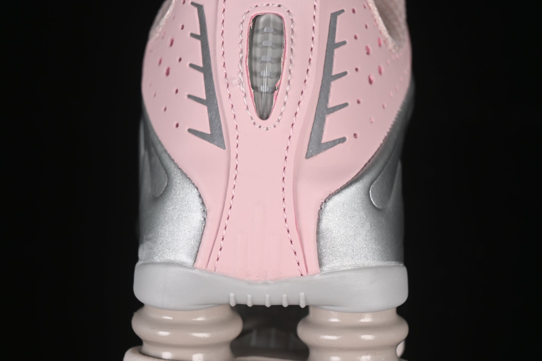 Nike Shox R4 Barely Rose