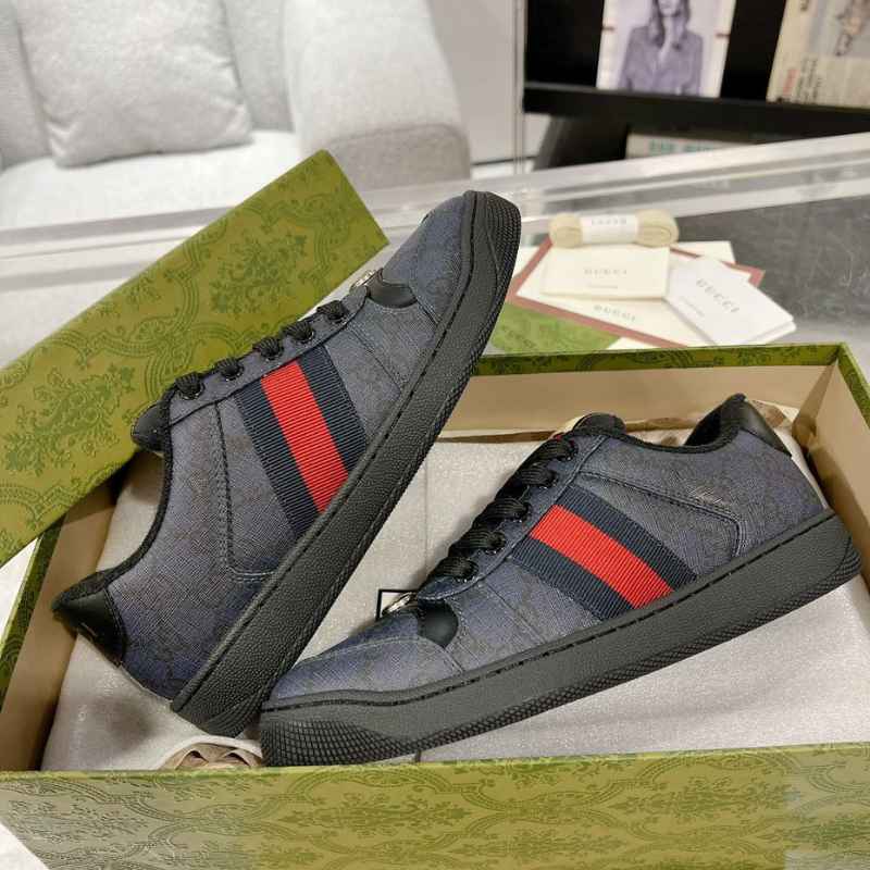 Gucci GG Canvas Screener Preto