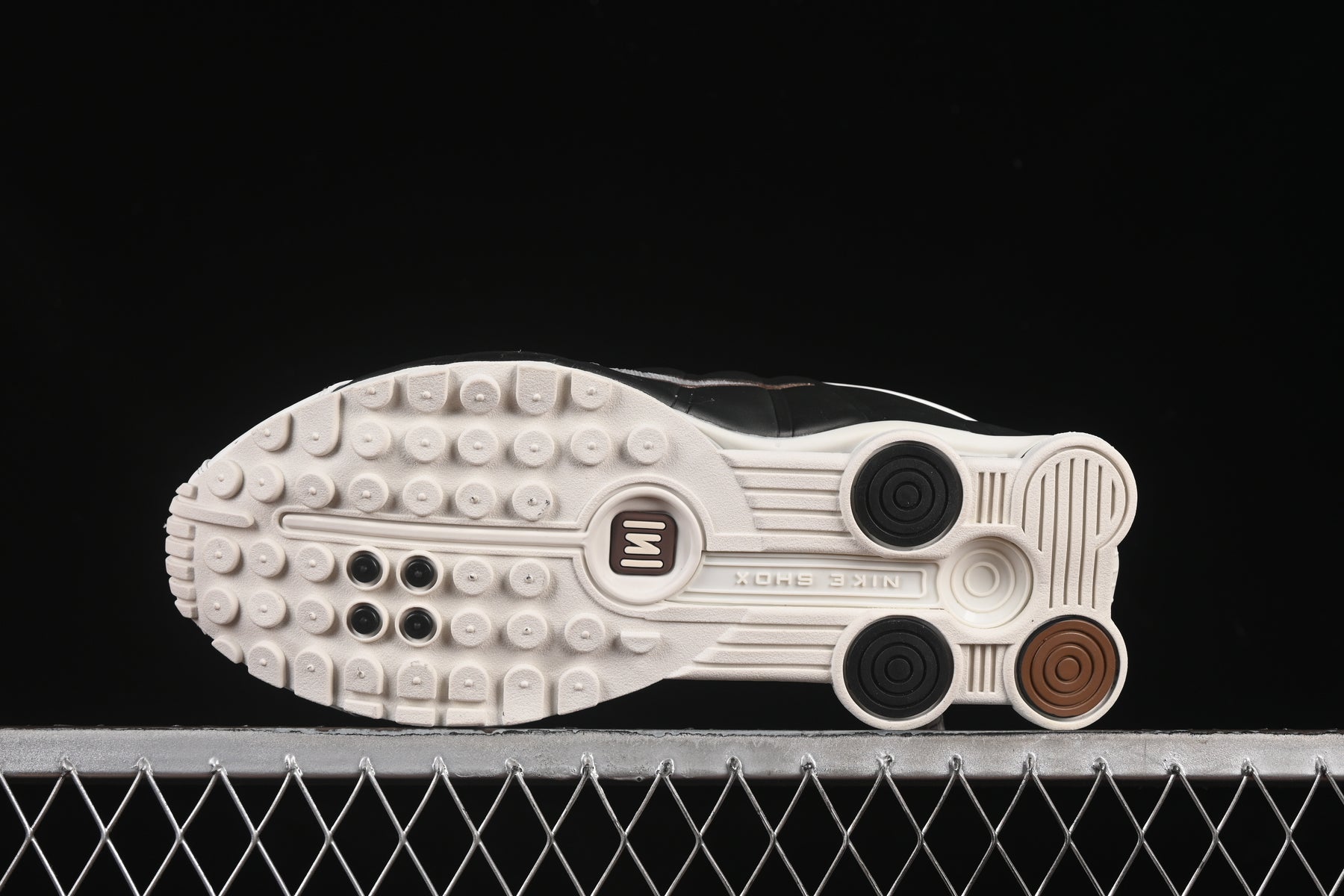 Nike Shox R4 Fauna Brown