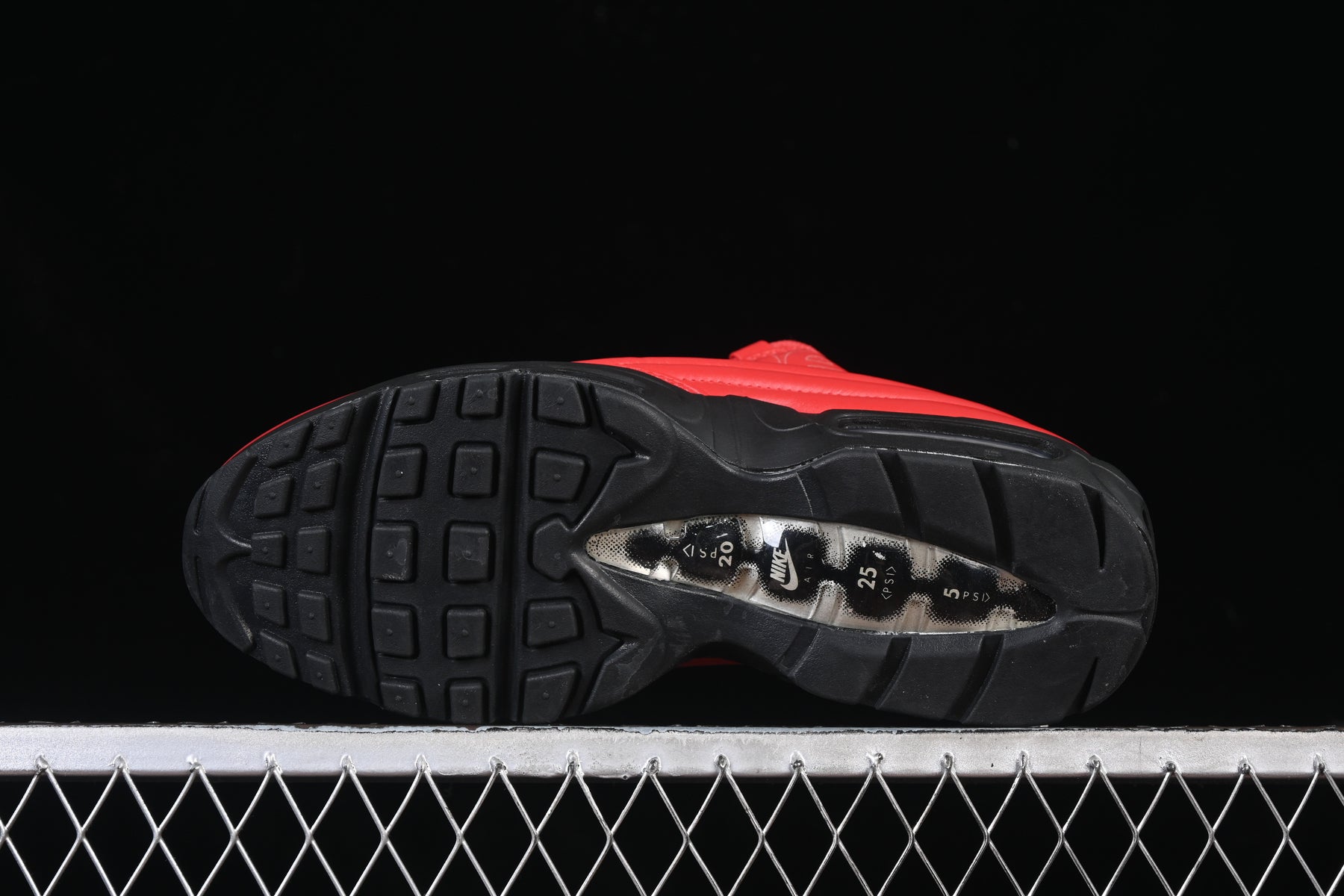 Supreme x Nike Air Max 95 Red