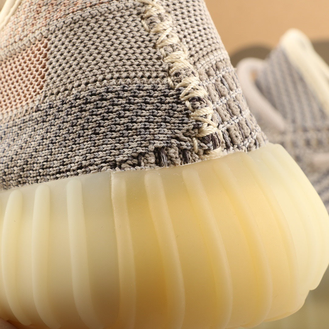 Adidas Yeezy 350 V2 Ash Pearl