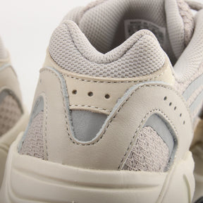 Adidas Yeezy 700 V2 Cream
