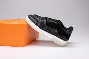 Louis Vuitton Trainer Black Monogram