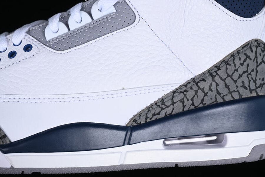 Air Jordan 3 Retro Midnight Navy