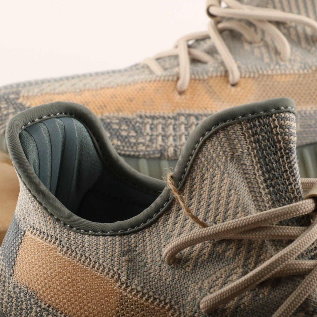 Adidas Yeezy 350 V2 Israfil