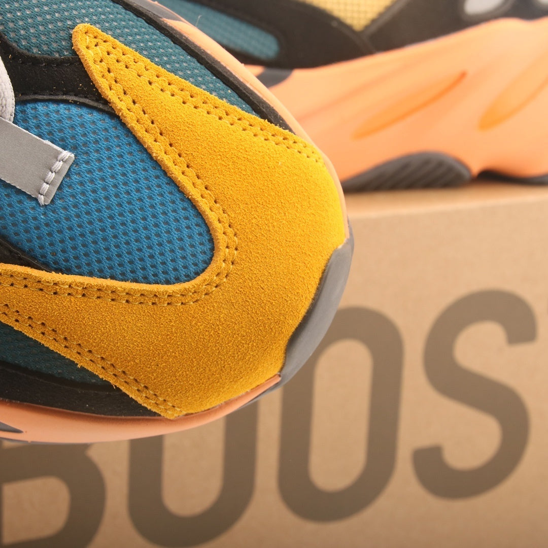 Adidas Yeezy 700 Sun