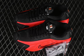 Nike Shox R4 Black Red