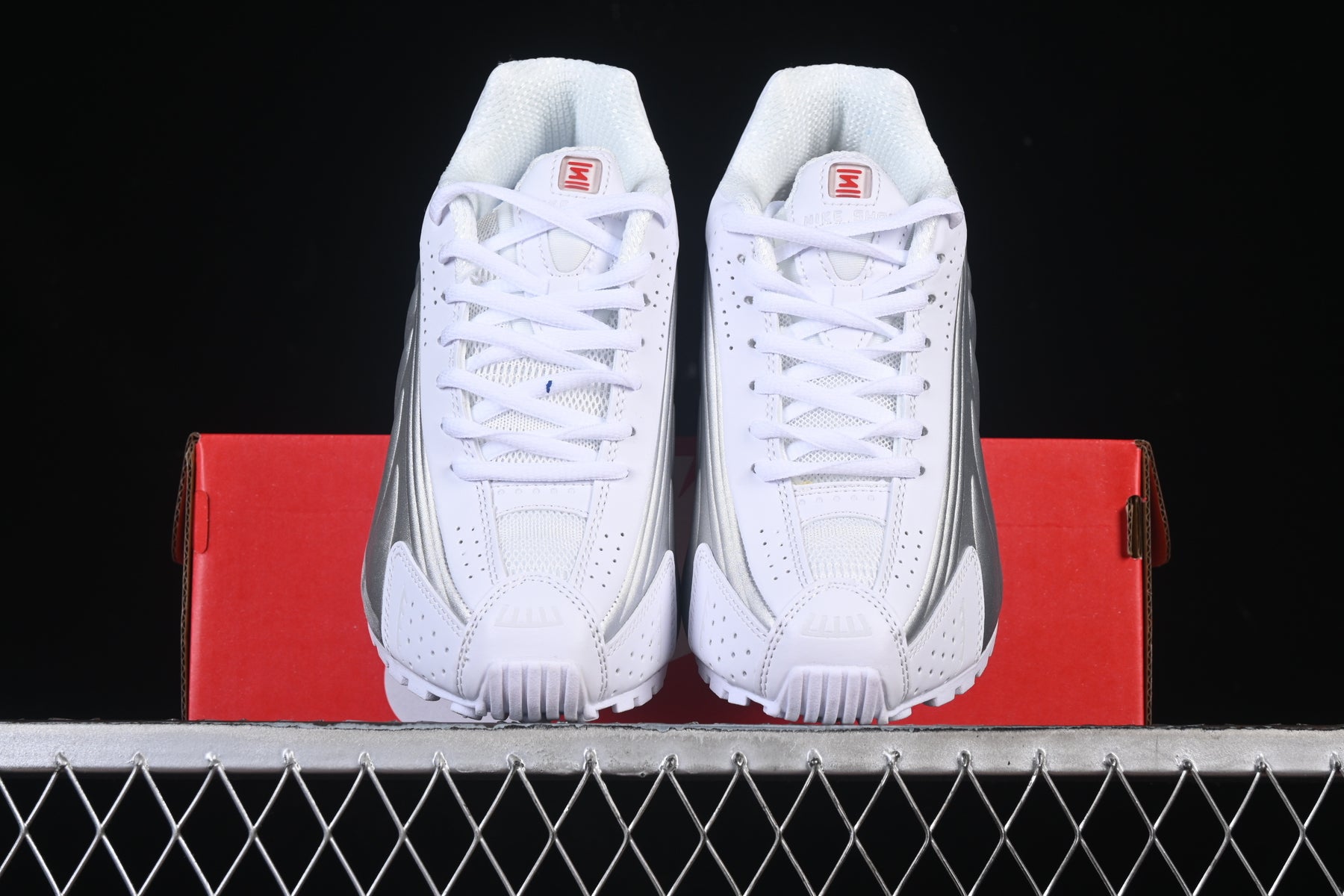 Nike Shox R4 White Metallic
