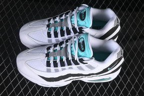 Nike Air Max 95 Black Border