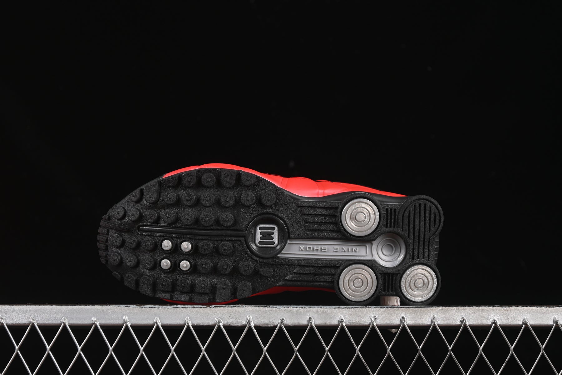 Nike Shox R4 Black Red