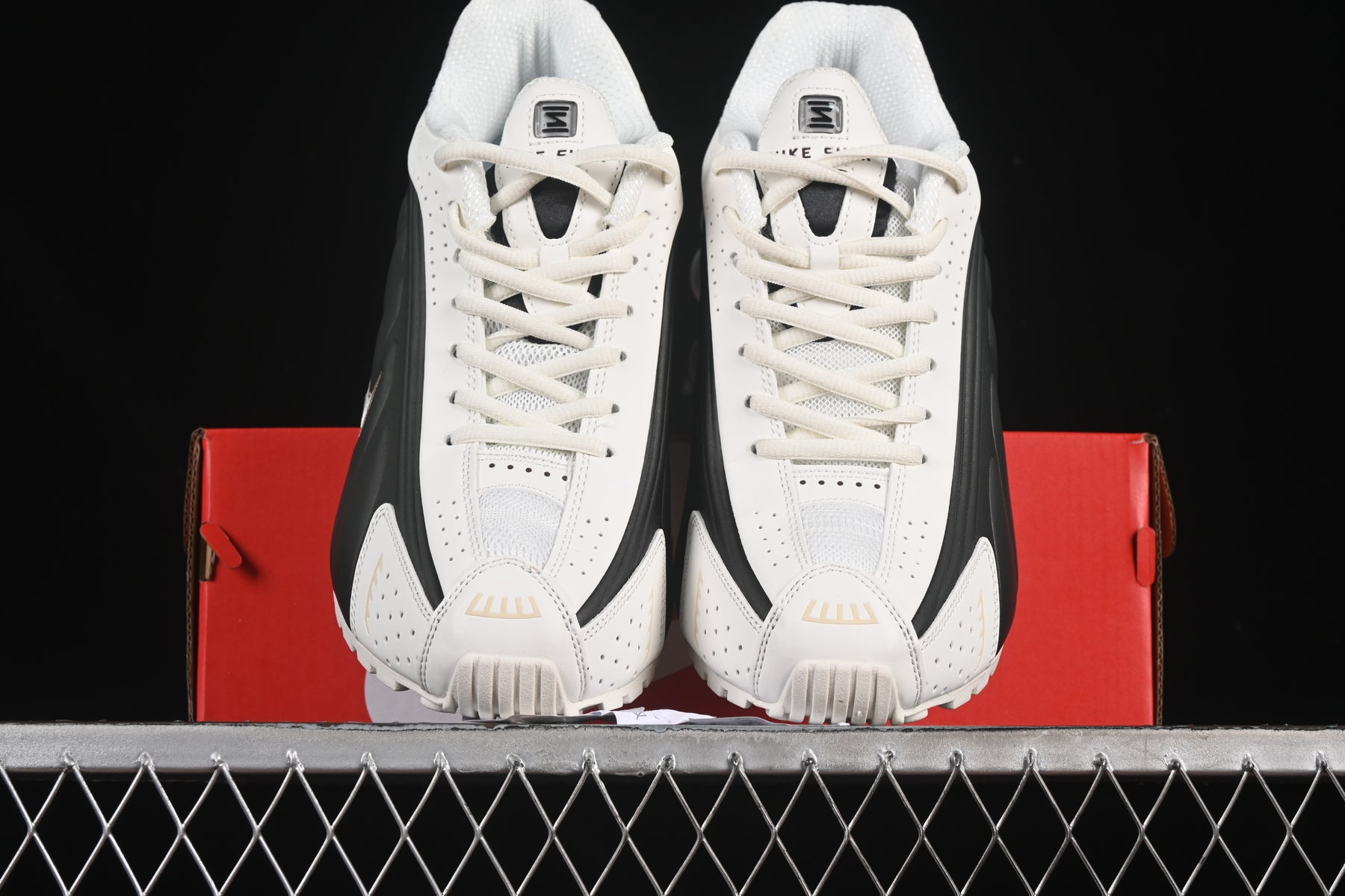 Nike Shox R4 Fauna Brown