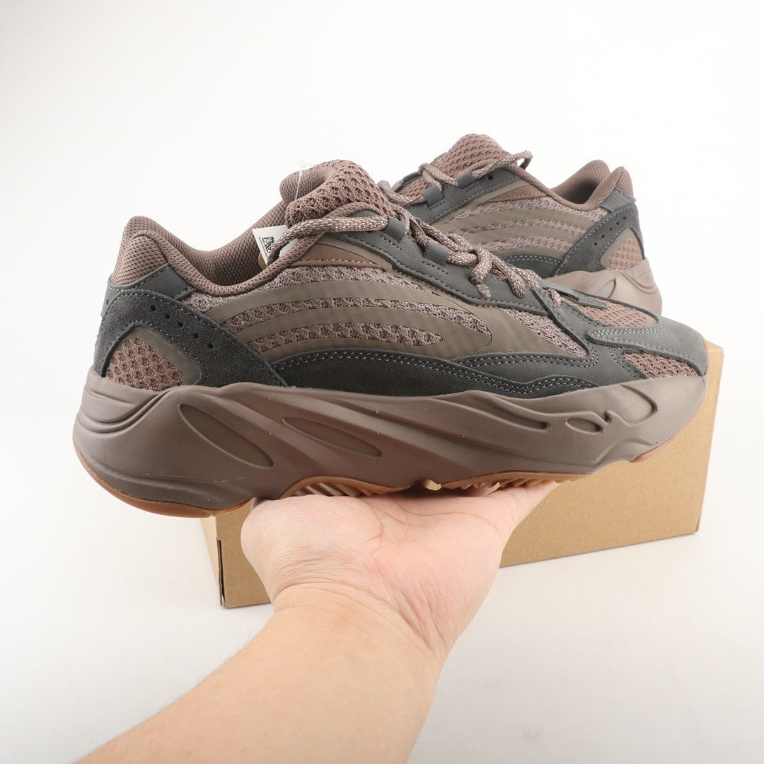 Adidas Yeezy 700 V2 Mauve