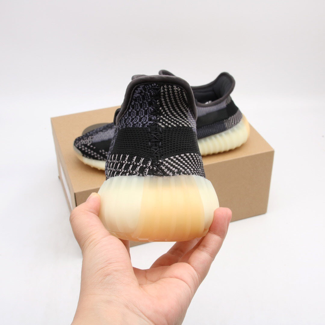 Adidas Yeezy 350 V2 Carbon