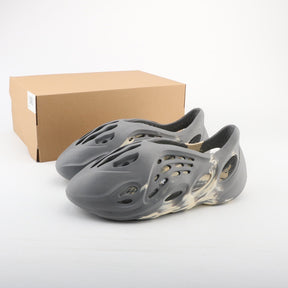 Adidas Yeezy Foam Runner MXT Moon Gray