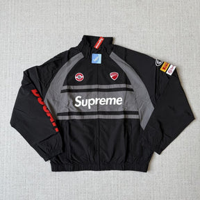 Jaqueta Supreme x Ducati Preta