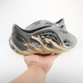 Adidas Yeezy Foam Runner MXT Moon Gray