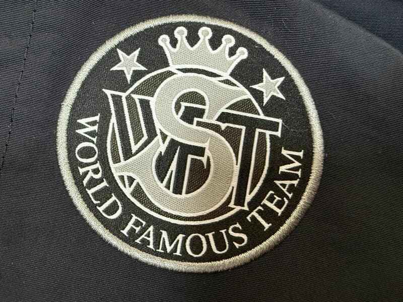 Conjunto Supreme OLD English Track Black