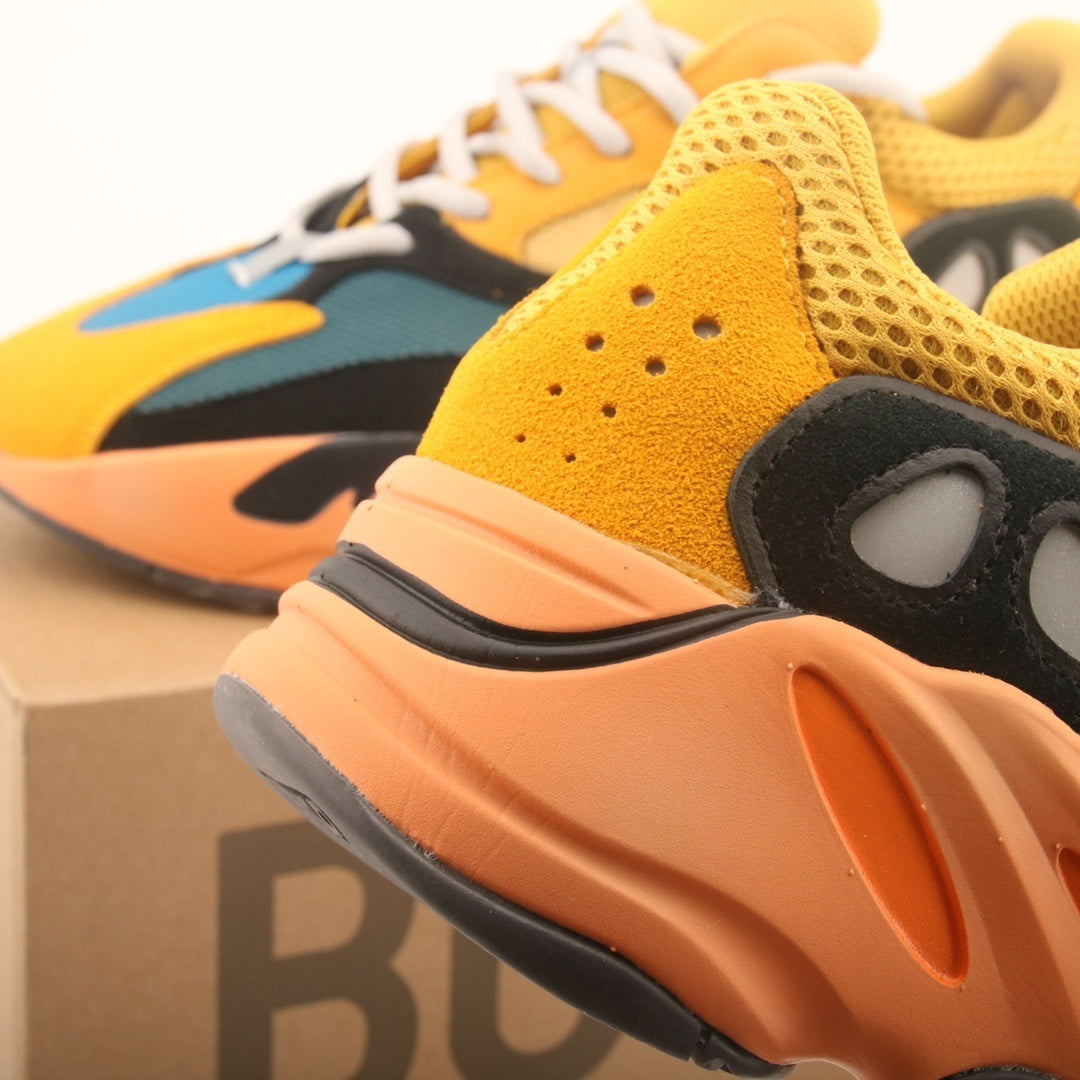 Adidas Yeezy 700 Sun