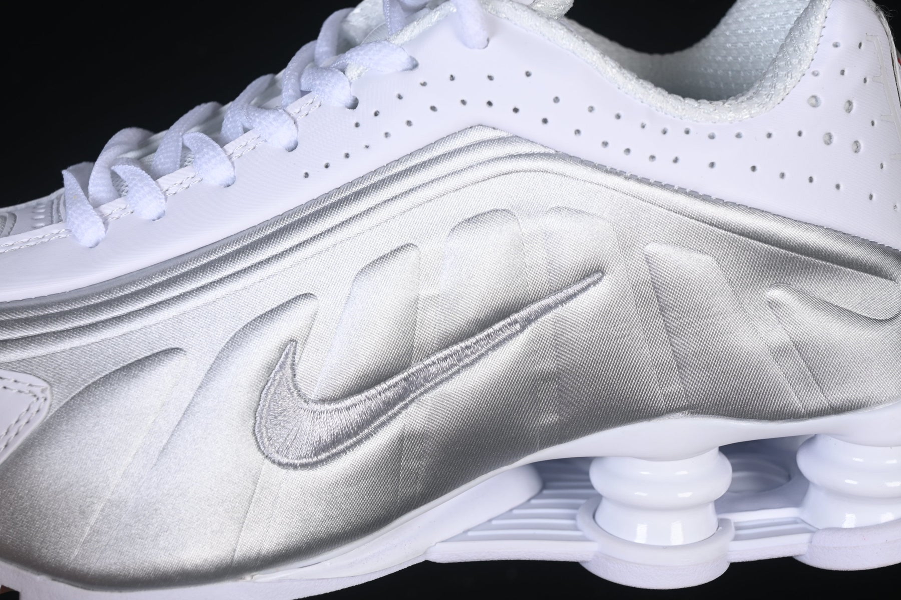 Nike Shox R4 White Metallic