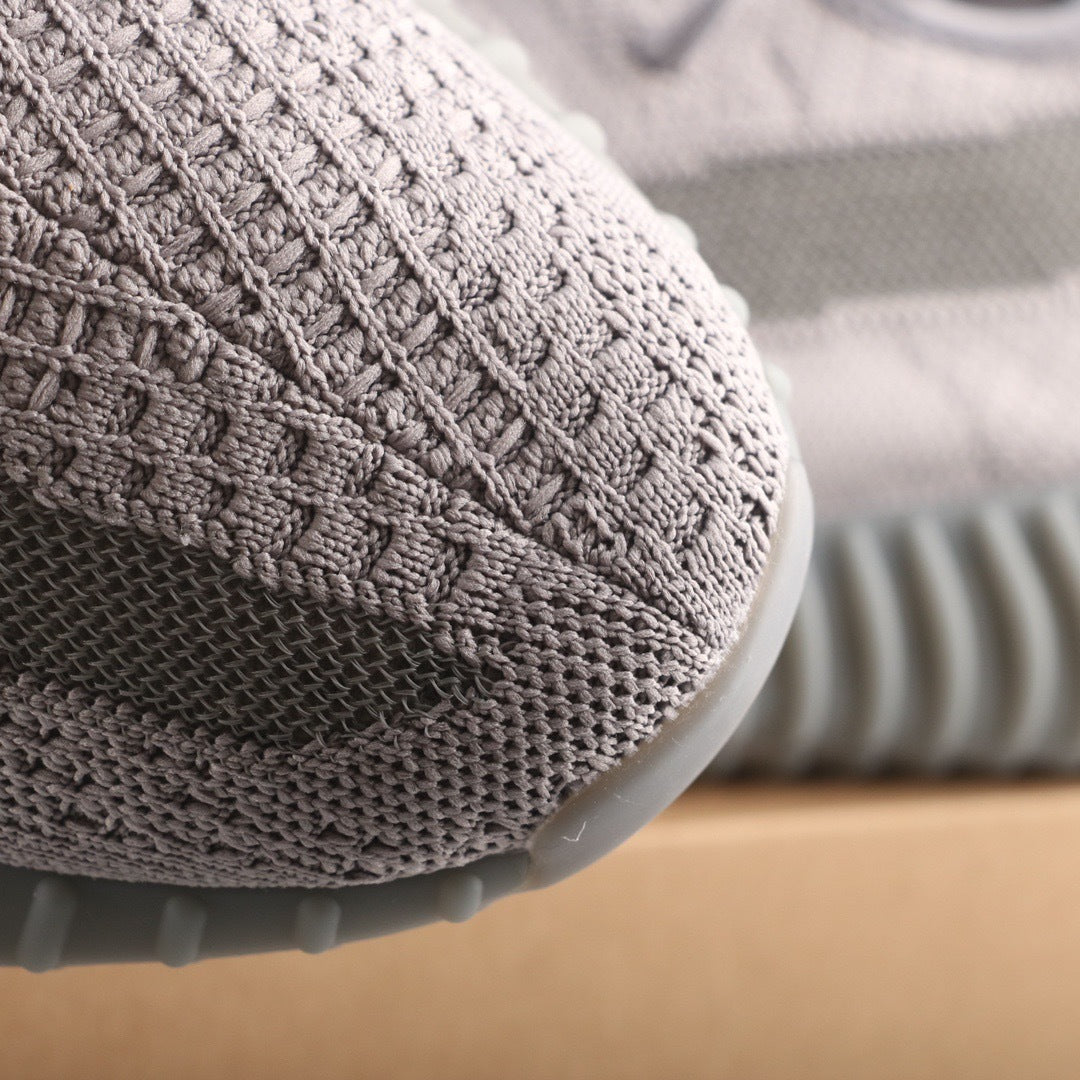 Adidas Yeezy 350 V2 Steal Grey