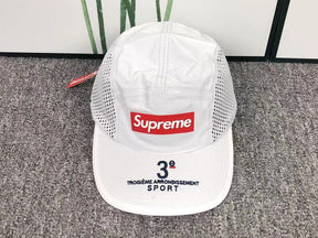Boné Supreme Mesh Side Panel Camp Branco
