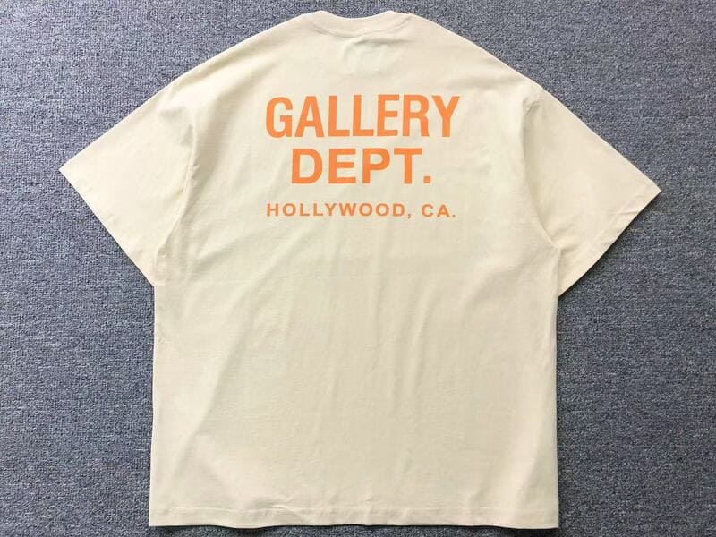 Camiseta Gallery Dept Souvenir Creme